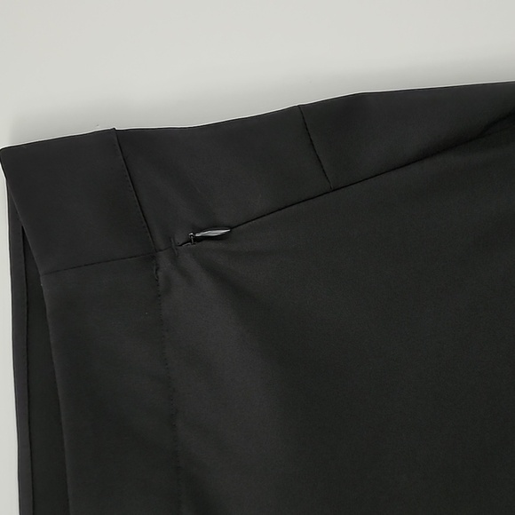 NWT LOLE Women's Black Lightweight Dress Pants Tapered Legs Zip Pockets Size 8 - Picture 4 of 16